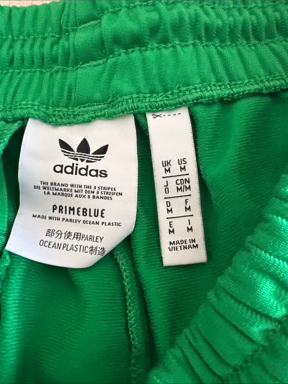 adidas Green Men Track Jacket & Joggers with White Stripes - Picture 10 of 10